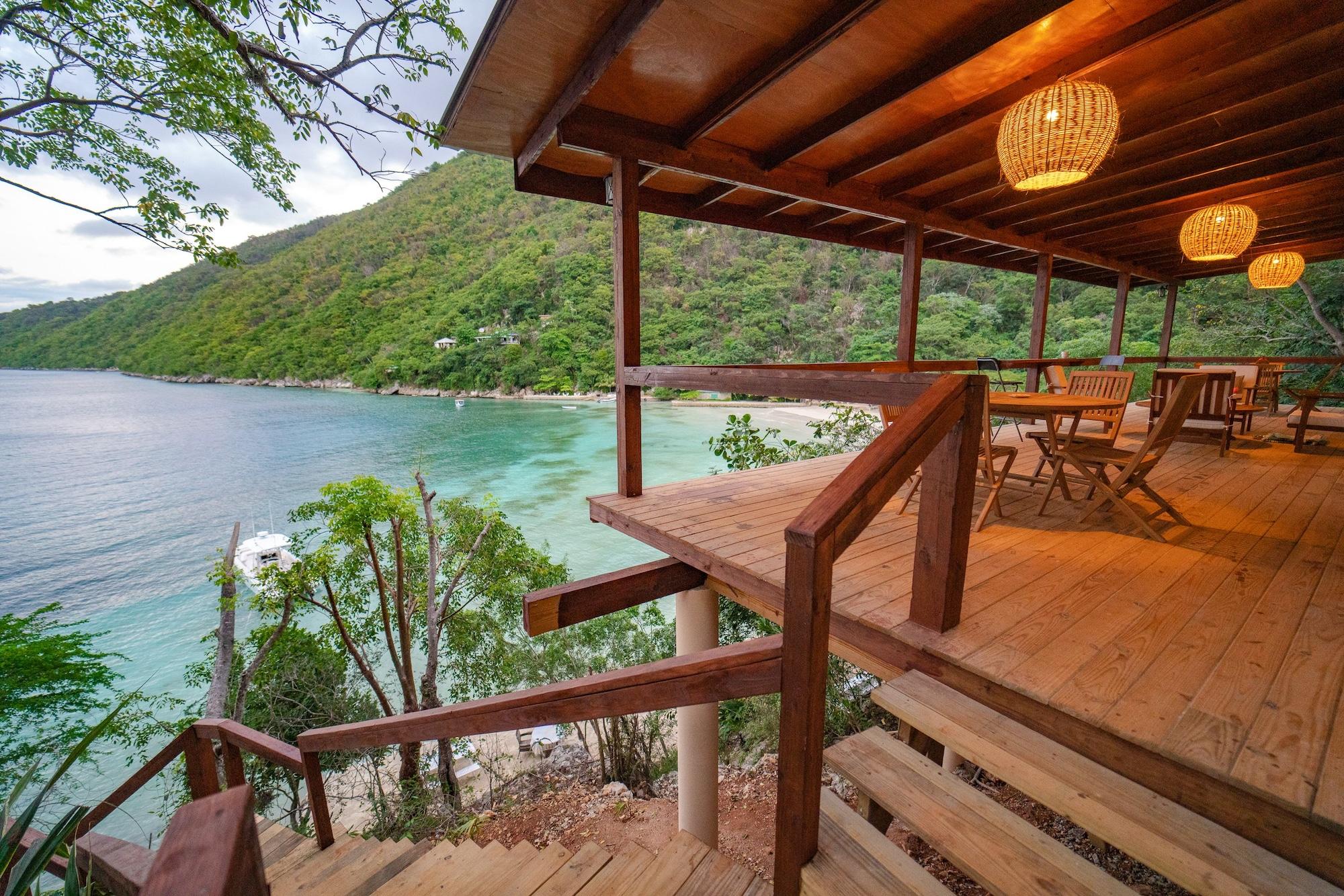 Playa Chez Max, Cadras Haiti