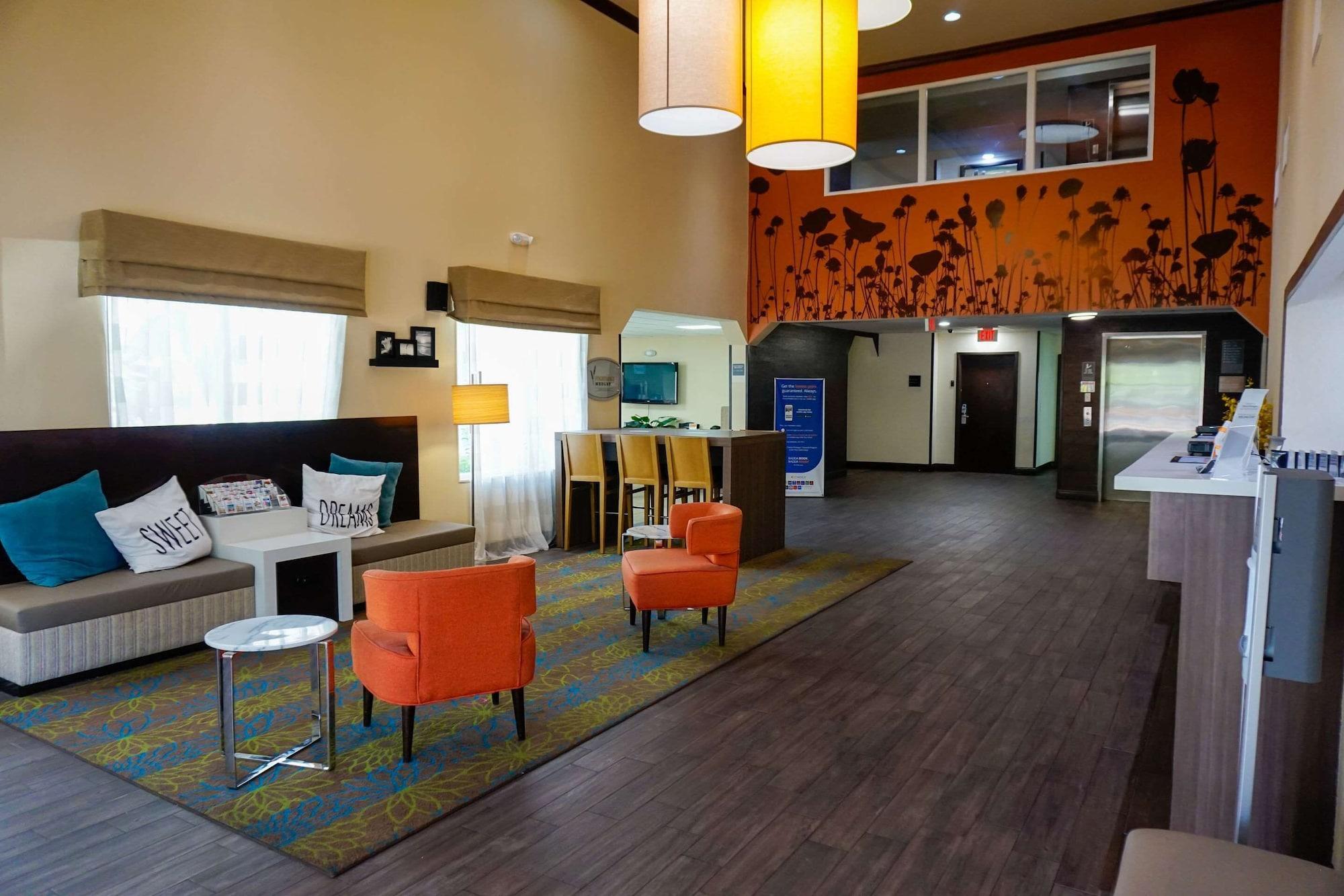 Vista Lobby Sleep Inn & Suites Fort Lauderdale Airport