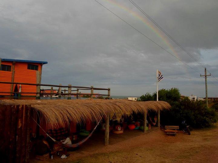 Varios Compay Hostel