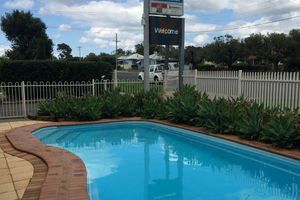 Alojamiento - Comfort Inn Harvest Lodge