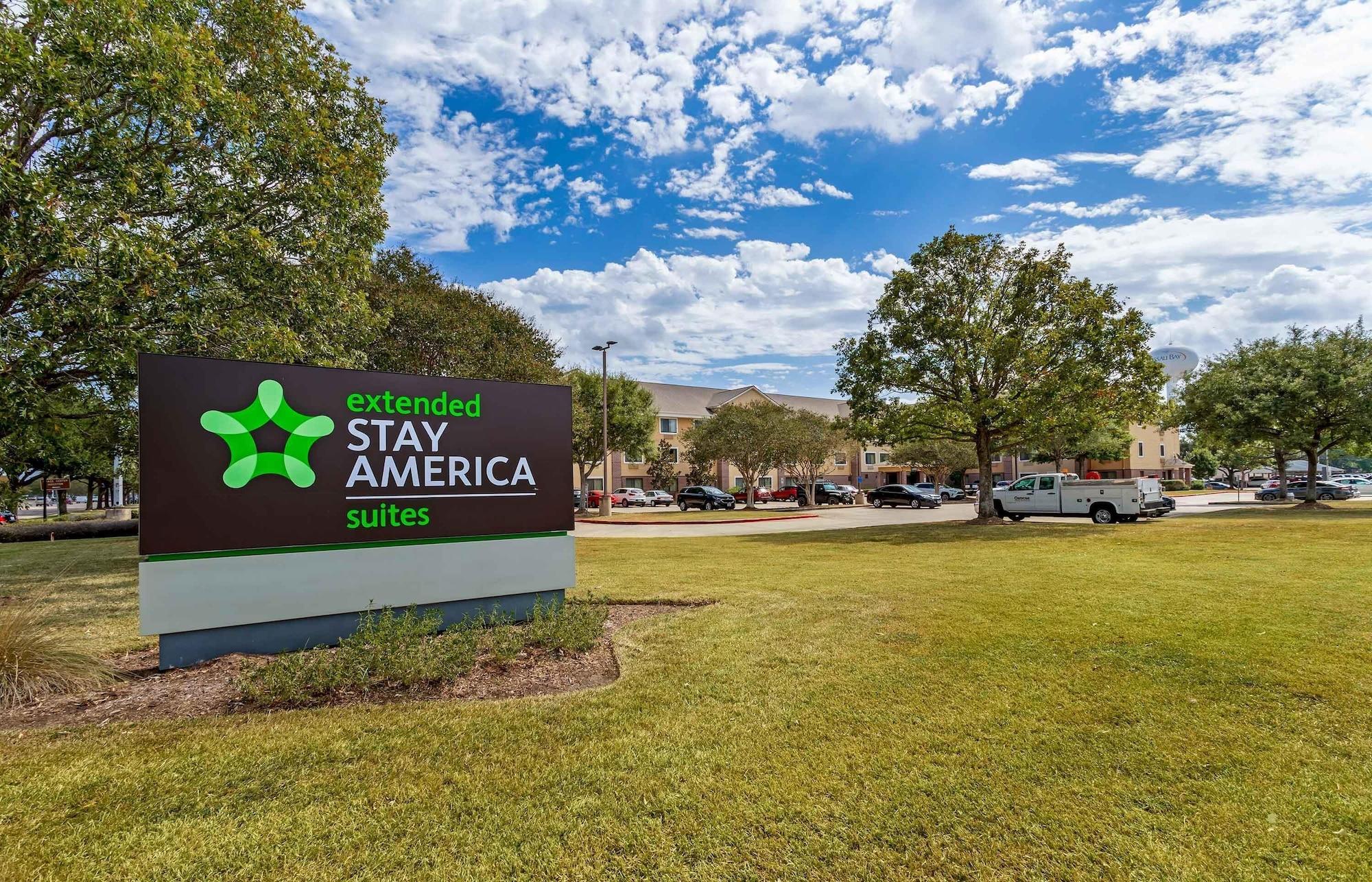 Vista Exterior Extended Stay America Suites Houston NASA Johnson Space Ctr