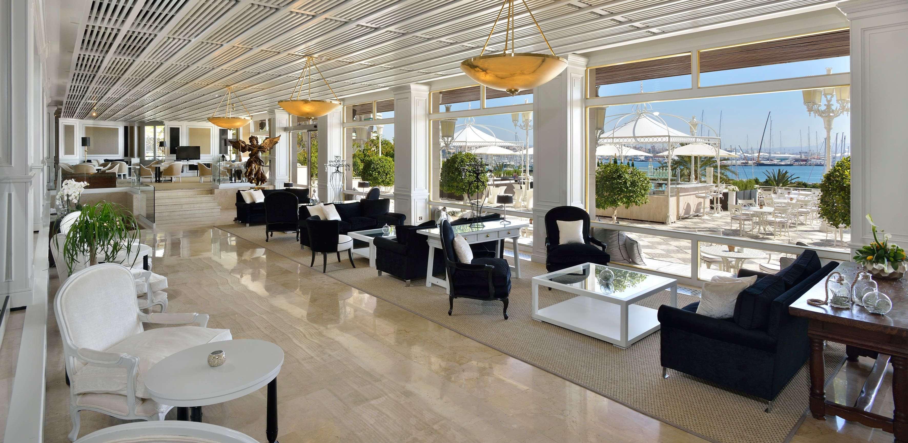 Vista Lobby Hotel Victoria Gran Meliá