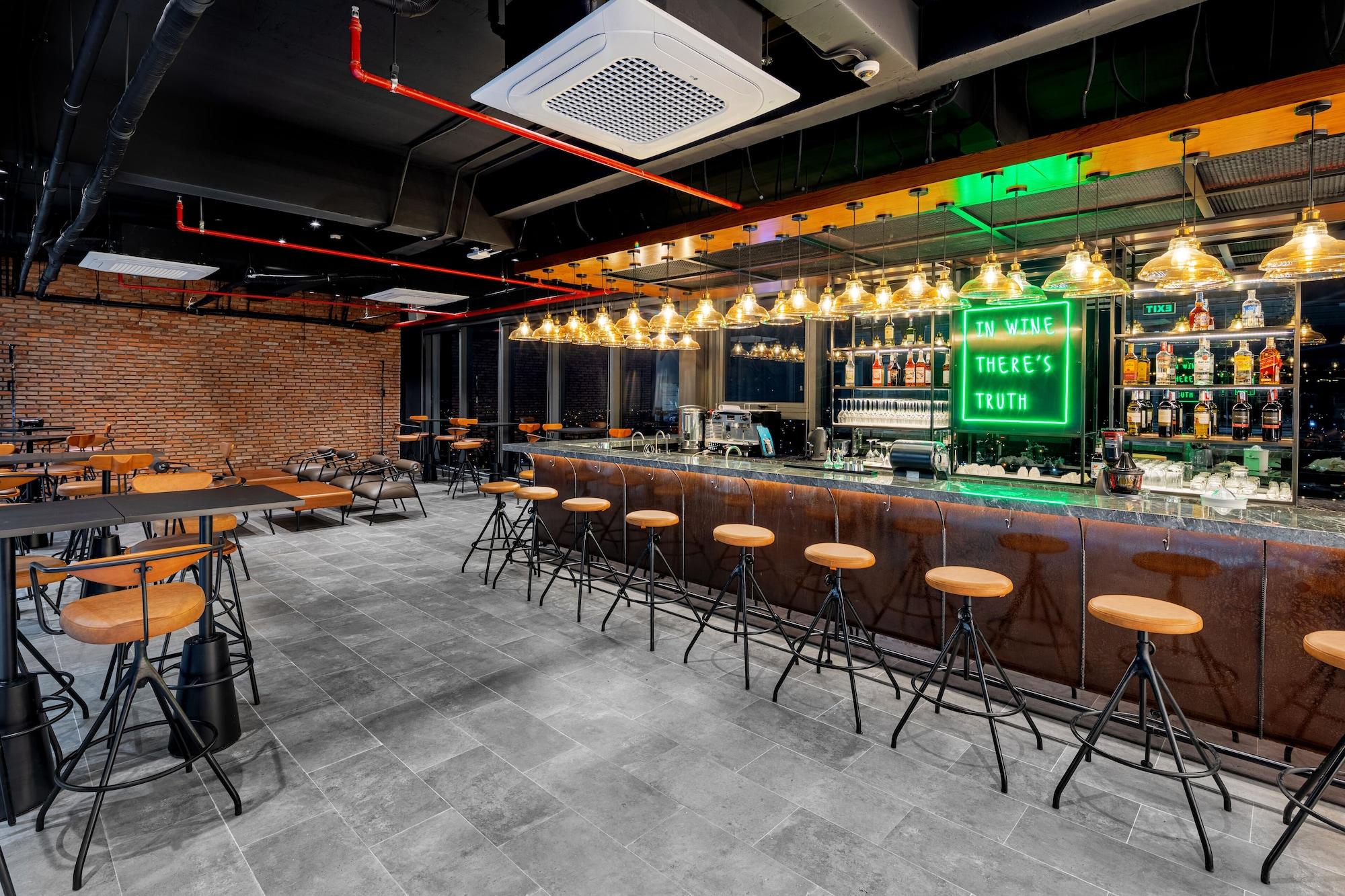 Bar/Salón Mandala Hotel & Suites Bac Giang