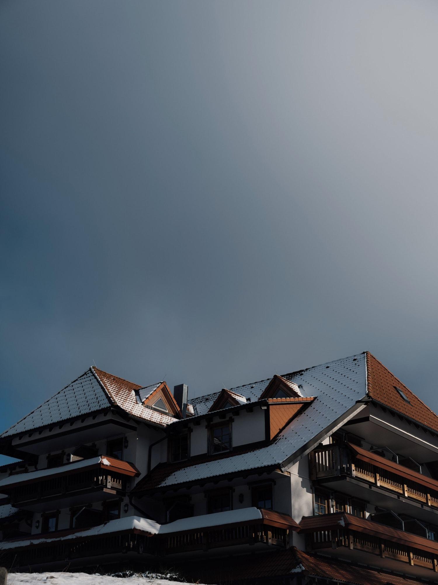 Varios Hotel Auerhahn