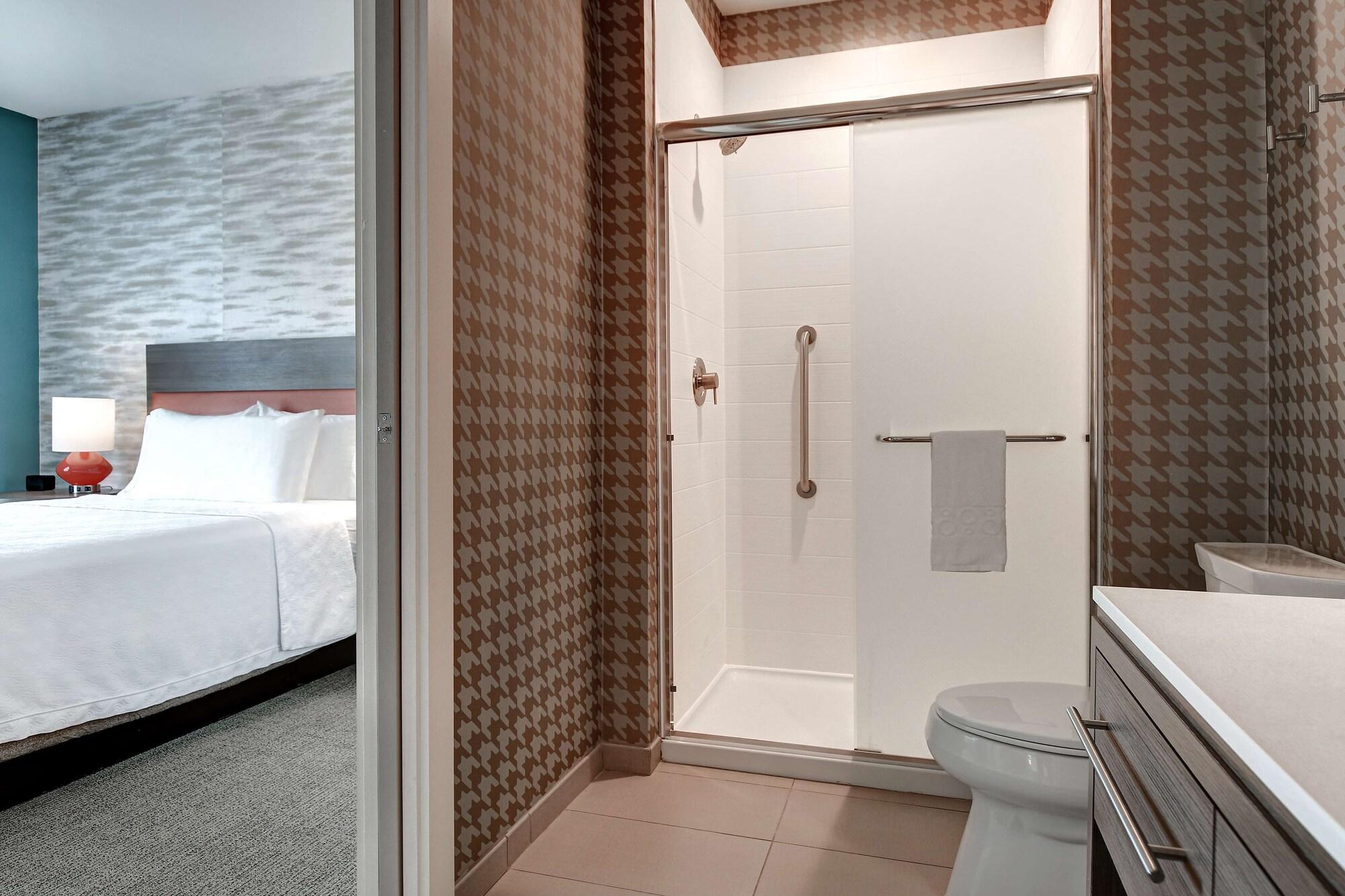 Equipamiento de Habitación Home2 Suites by Hilton North Plano Hwy 75