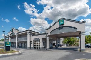 Alojamiento - Quality Inn & Suites near Panama City Beach