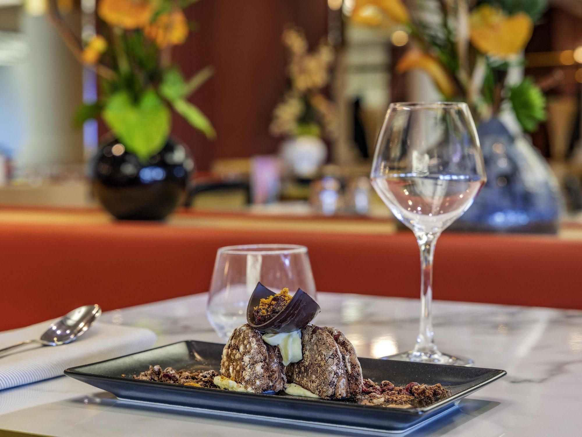 Restaurant Mercure Lyon Est Villefontaine