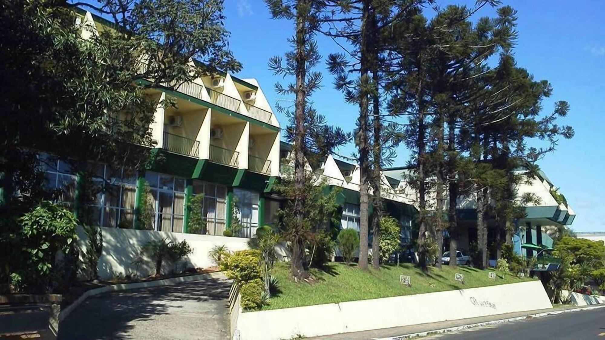 Vista Exterior Estrela Palace Hotel