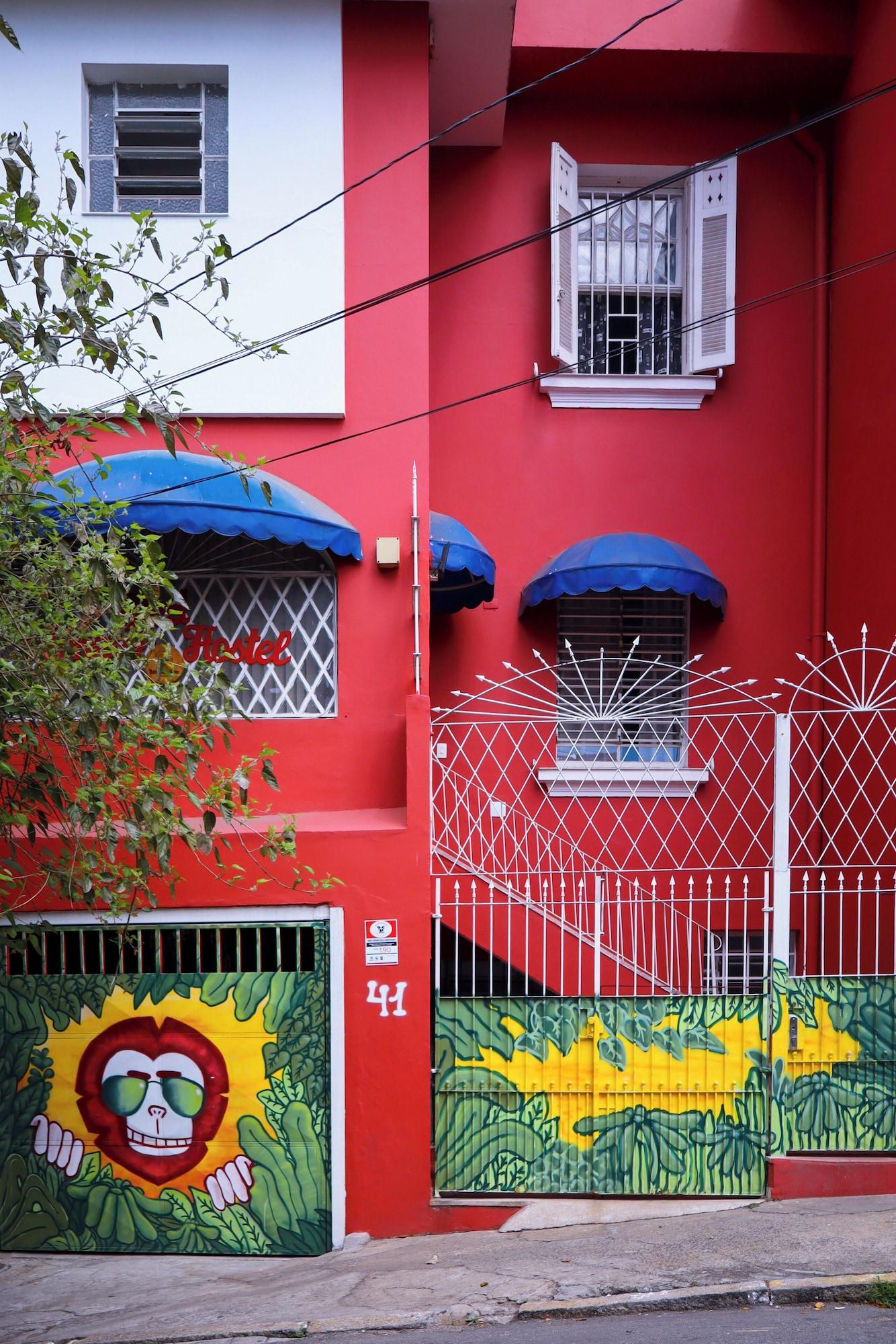 Vista Exterior Red Monkey Hostel: Barra Funda
