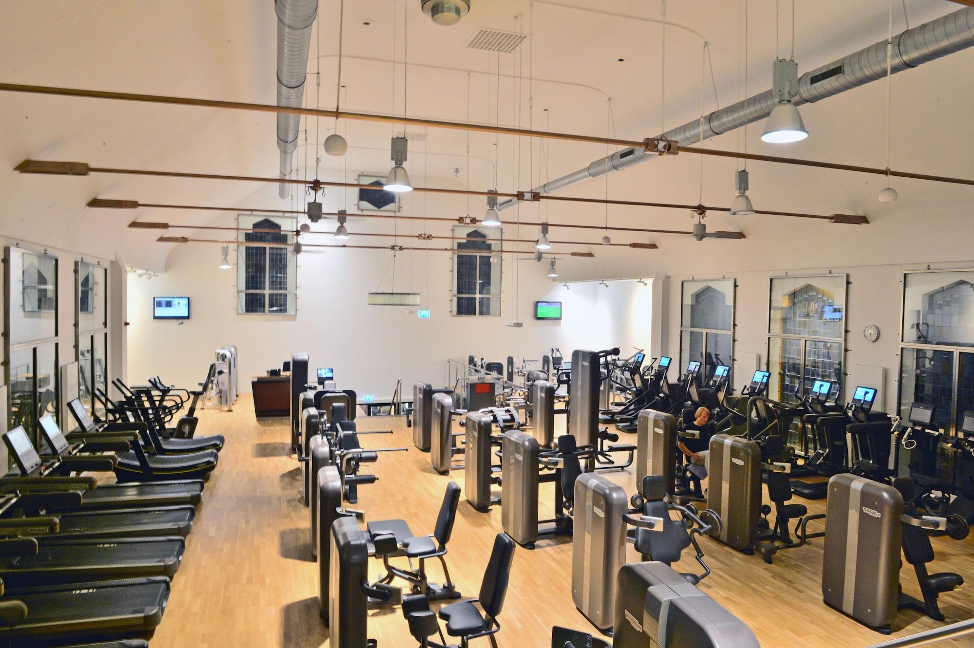 Gimnasio Boutique Hotel Steenhof Suites - Adults Only