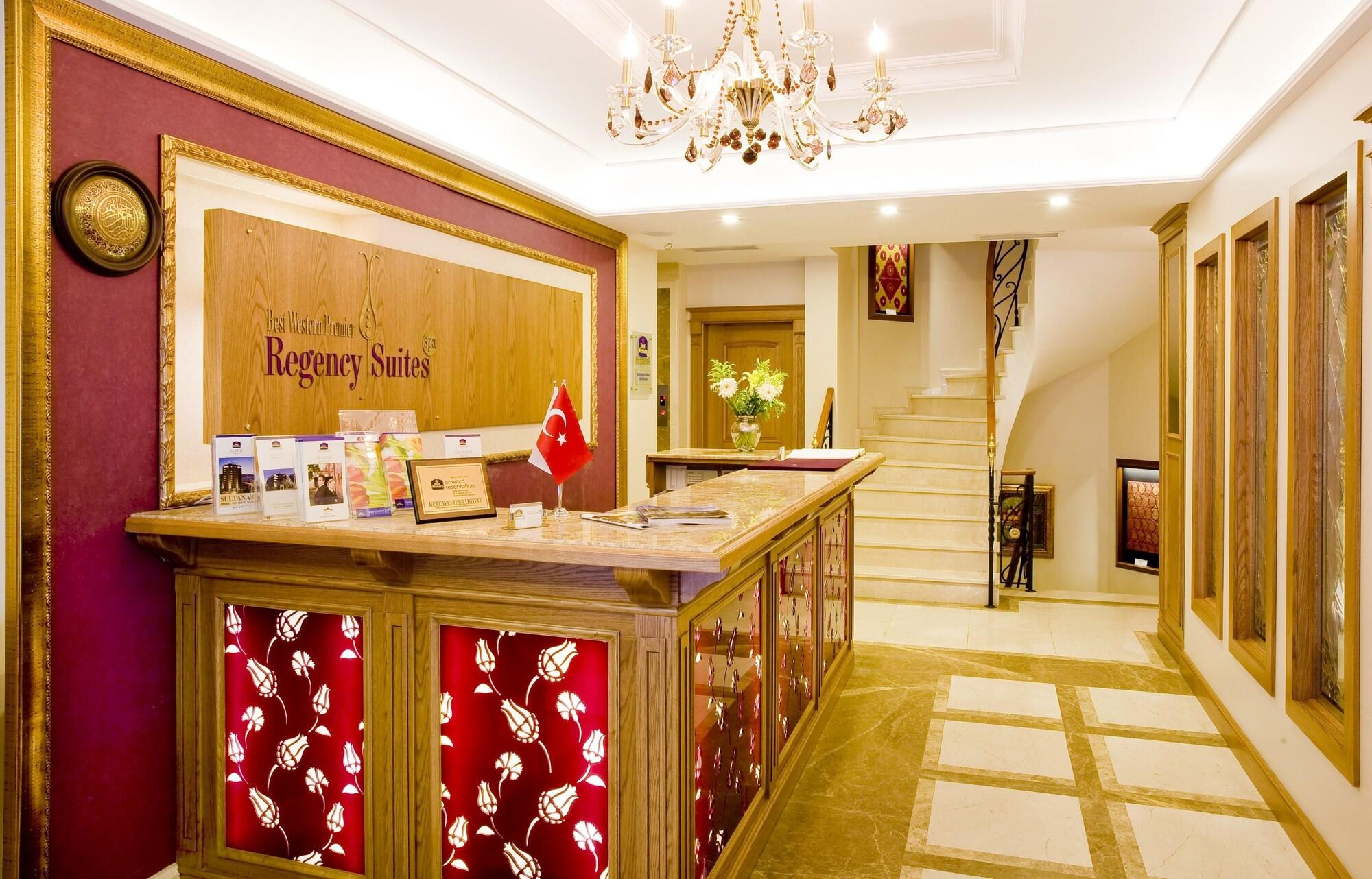 Vista Lobby GLK PREMIER Regency Suites & Spa - Special Class