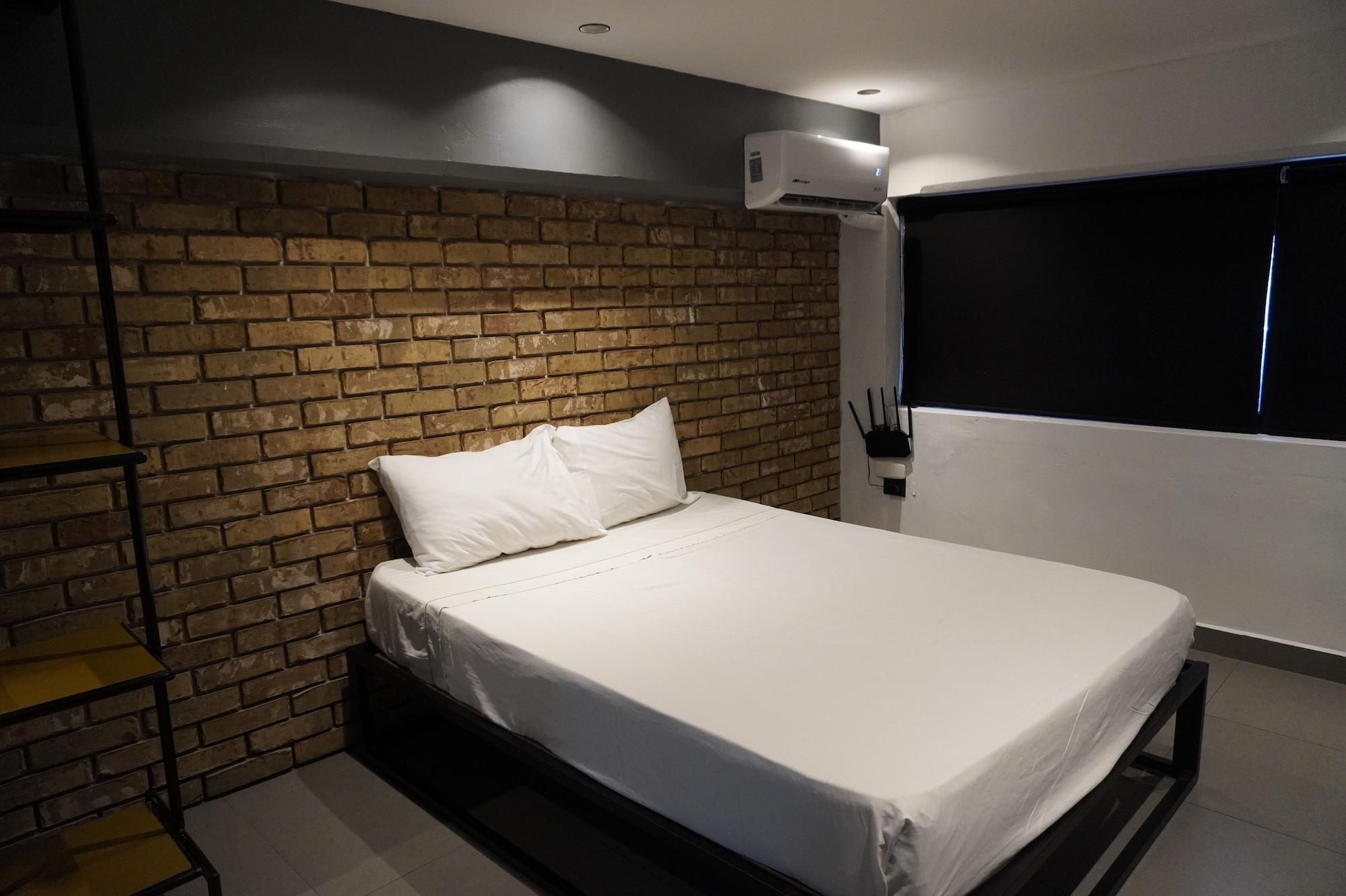 Set de Habitación Estudios amueblados y equipados con cocineta en ubicación Céntrica MTY