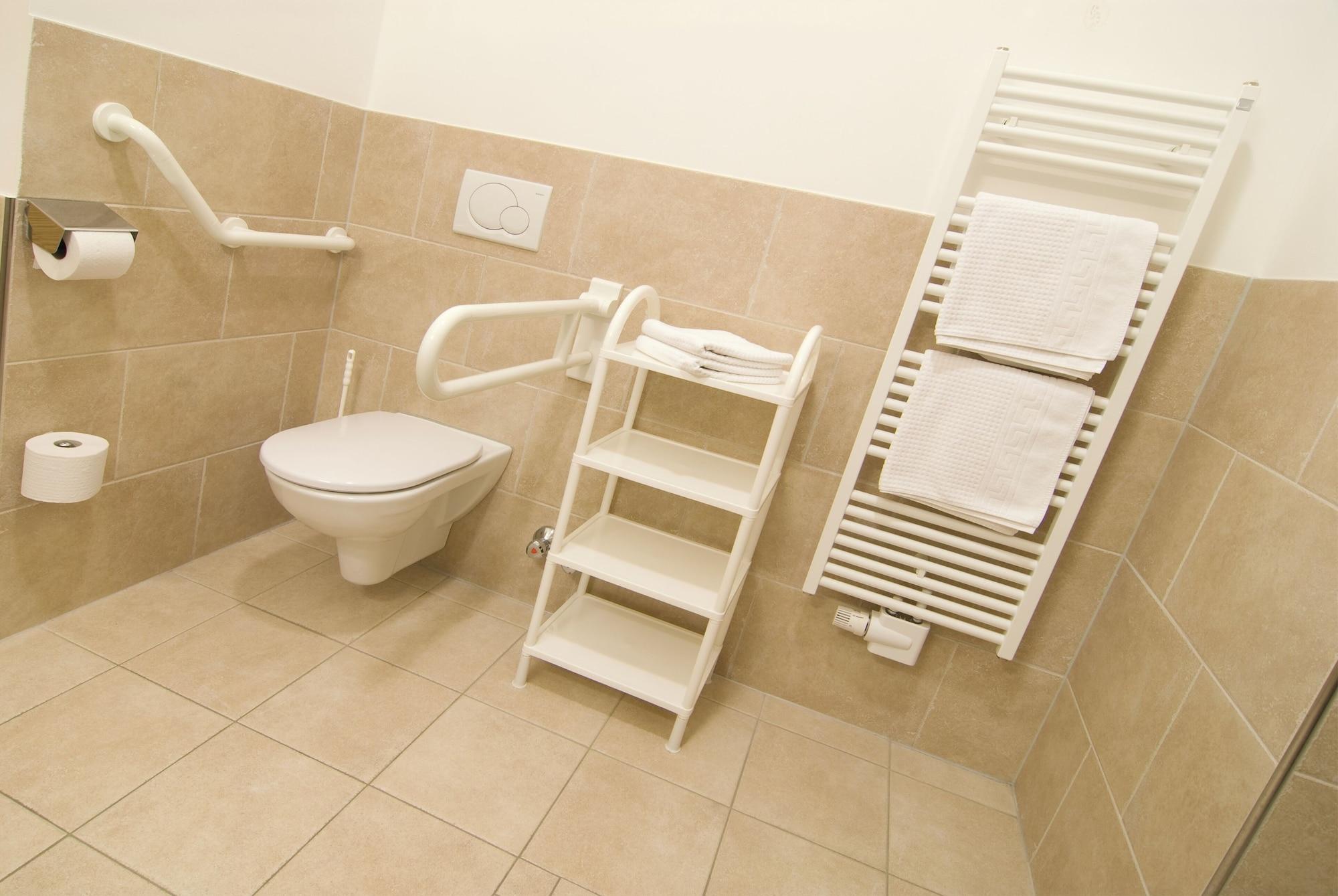 Equipamiento de Habitación Hotel Braeuwirt