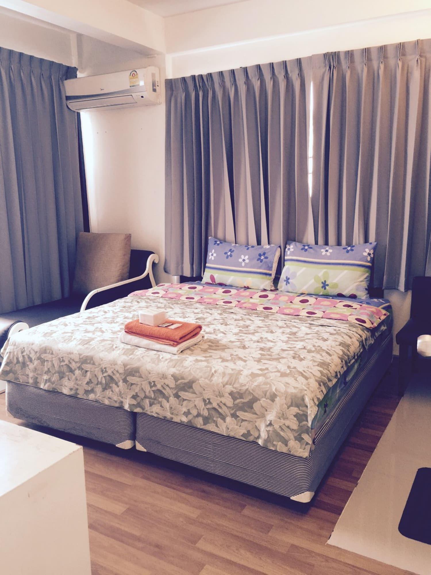 Varios Nine Place Sukhumvit 40 - Hostel