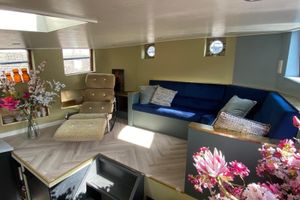 Alquiler Vacacional - NEW: Luxurious wellness houseboat - Captains Cabin