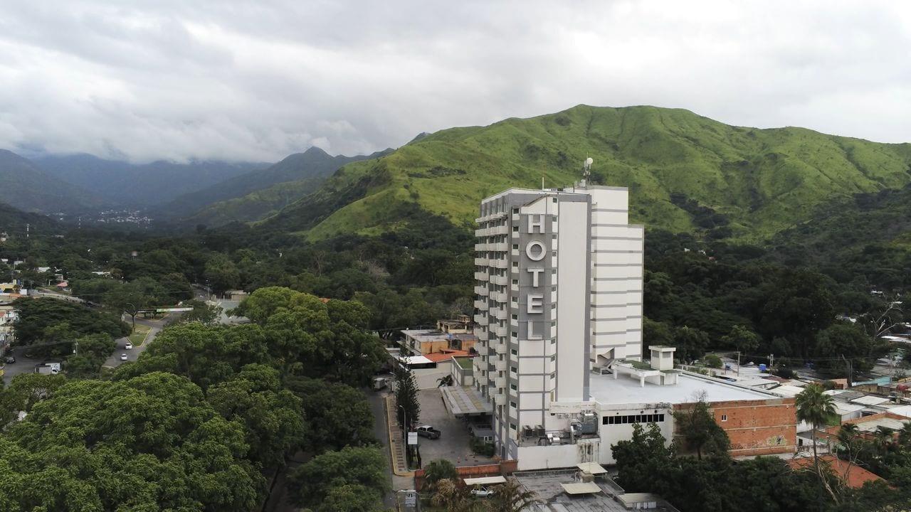 Vista Exterior Hesperia Maracay