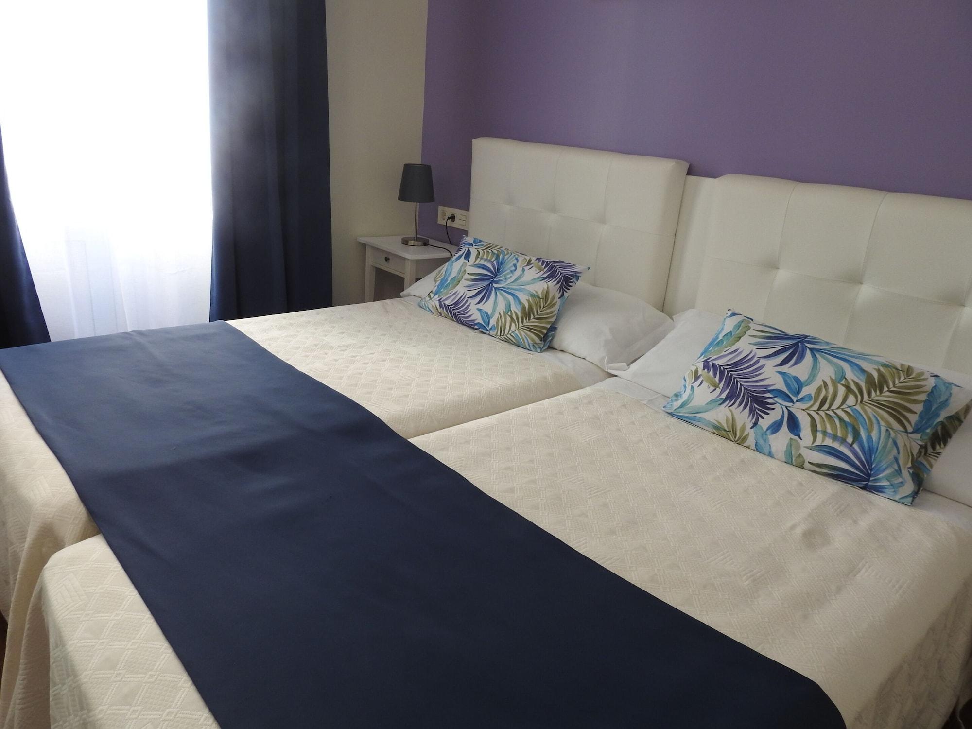 Varios Amelia Habitaciones