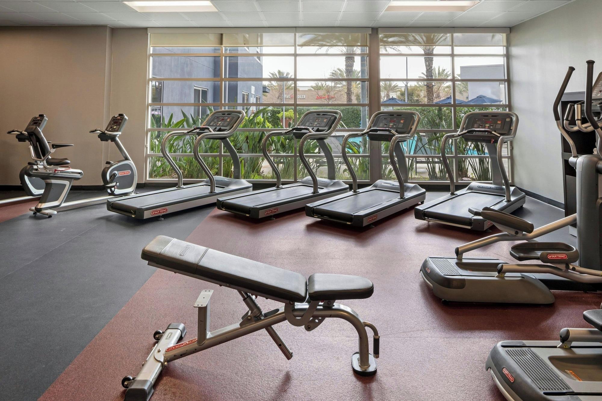 Gimnasio Courtyard by Marriott Long Beach Airport