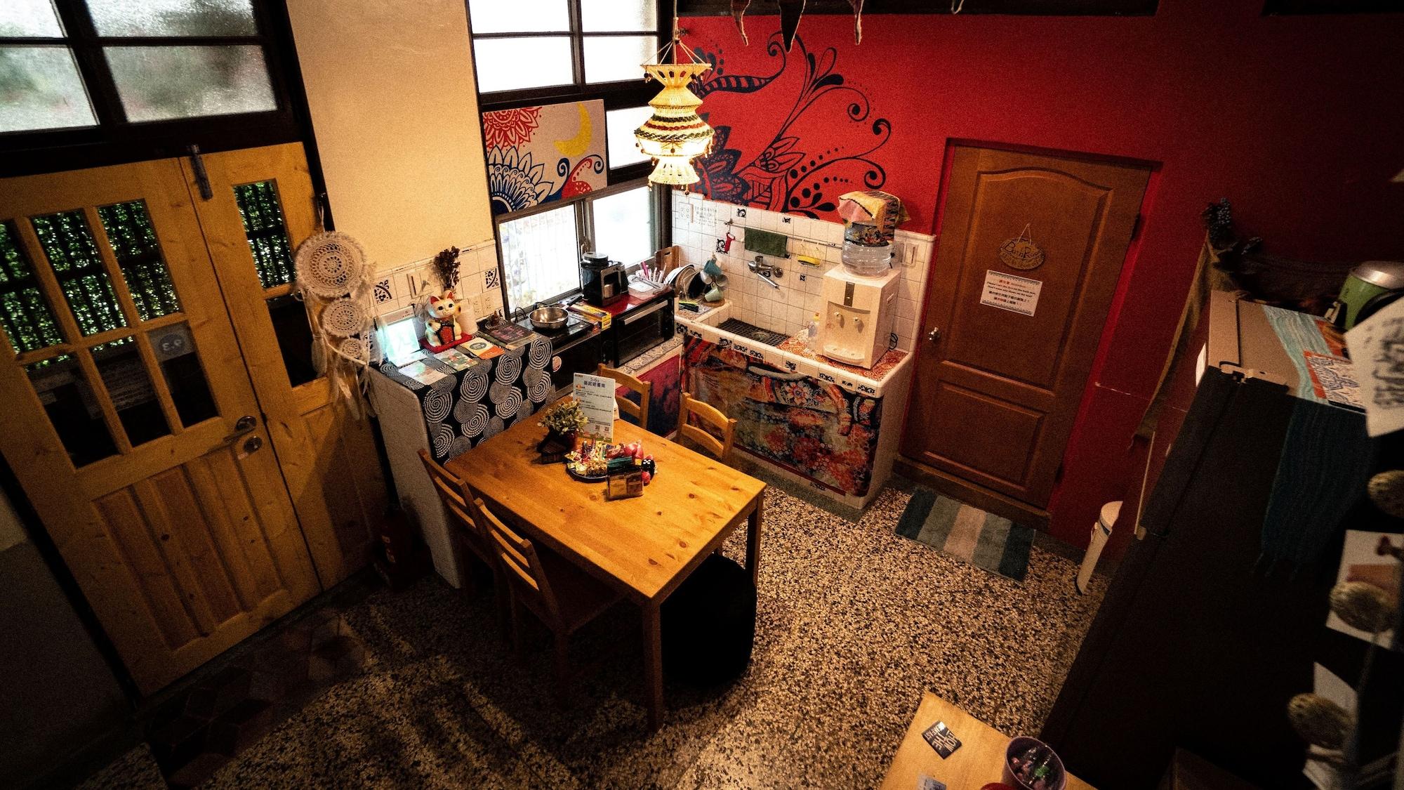 Restaurant HouseNandoor - Hostel