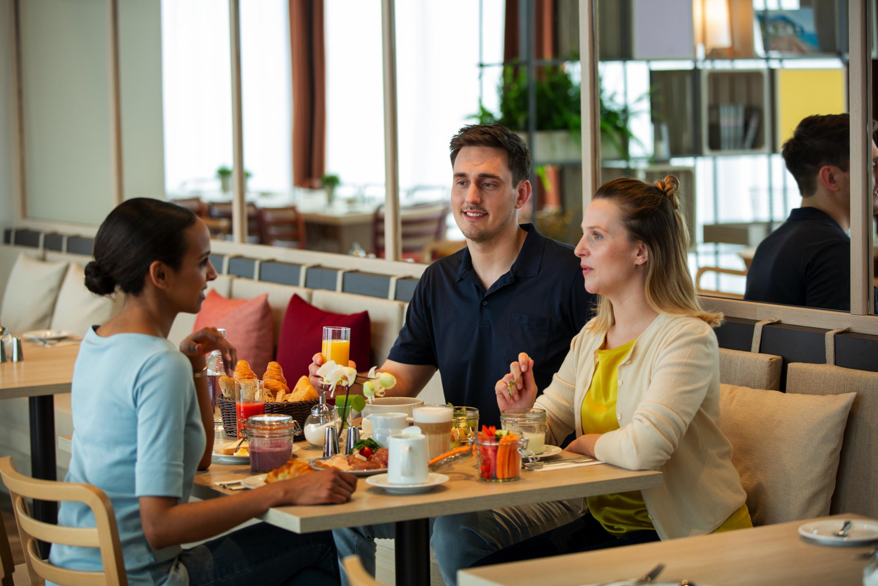 Restaurant IntercityHotel Geneva