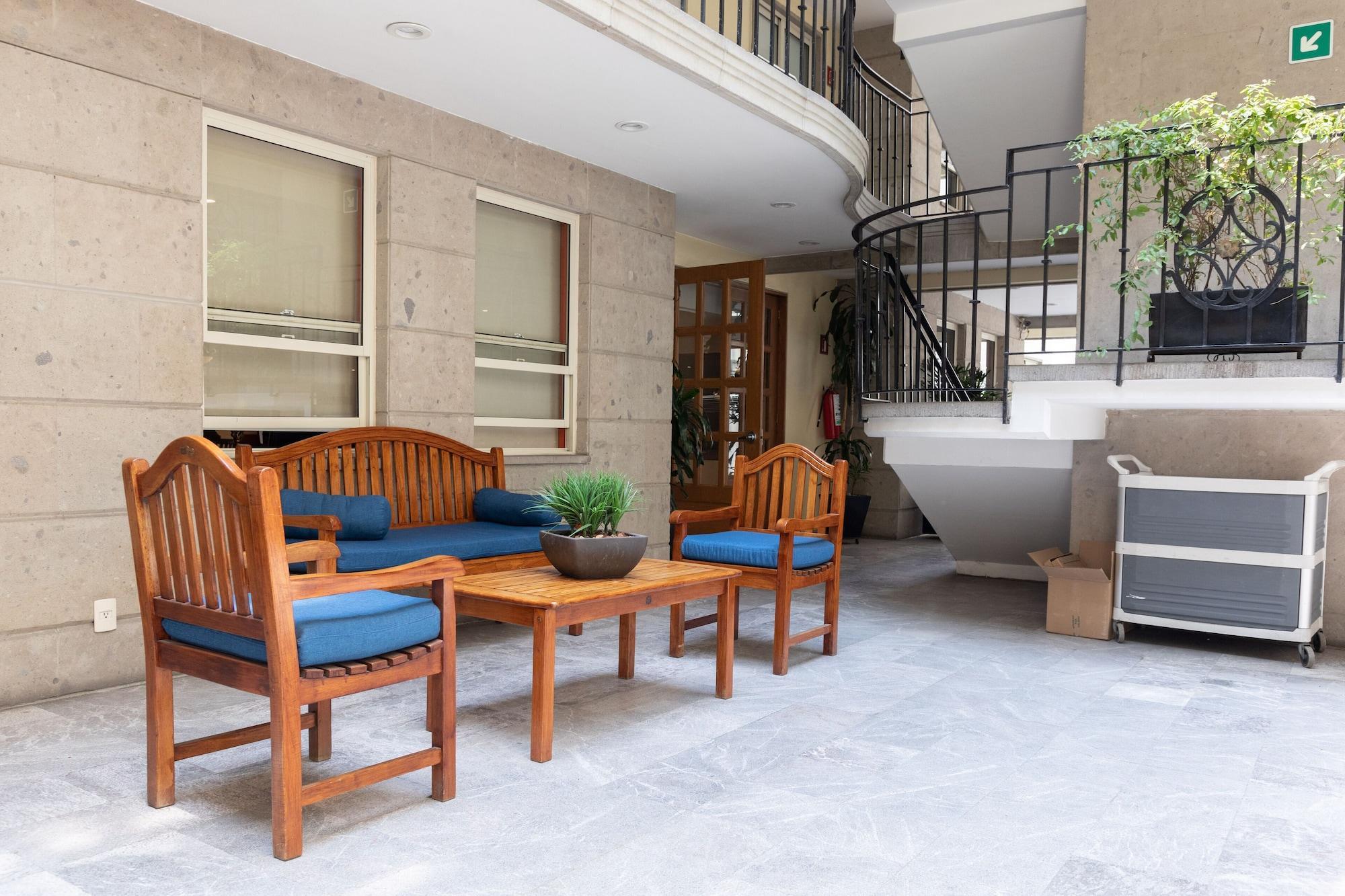 Vista Lobby Capitalia Living Apartments J Verne