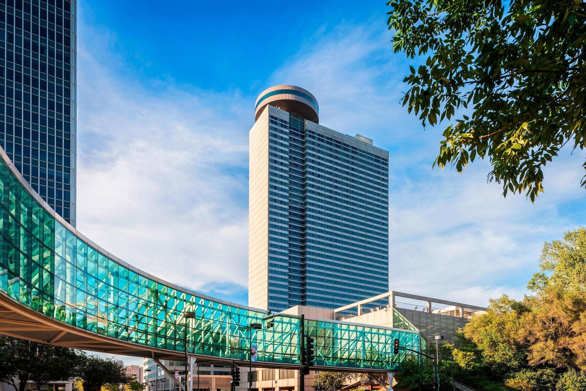 Vista Exterior Sheraton Kansas City Hotel at Crown Center