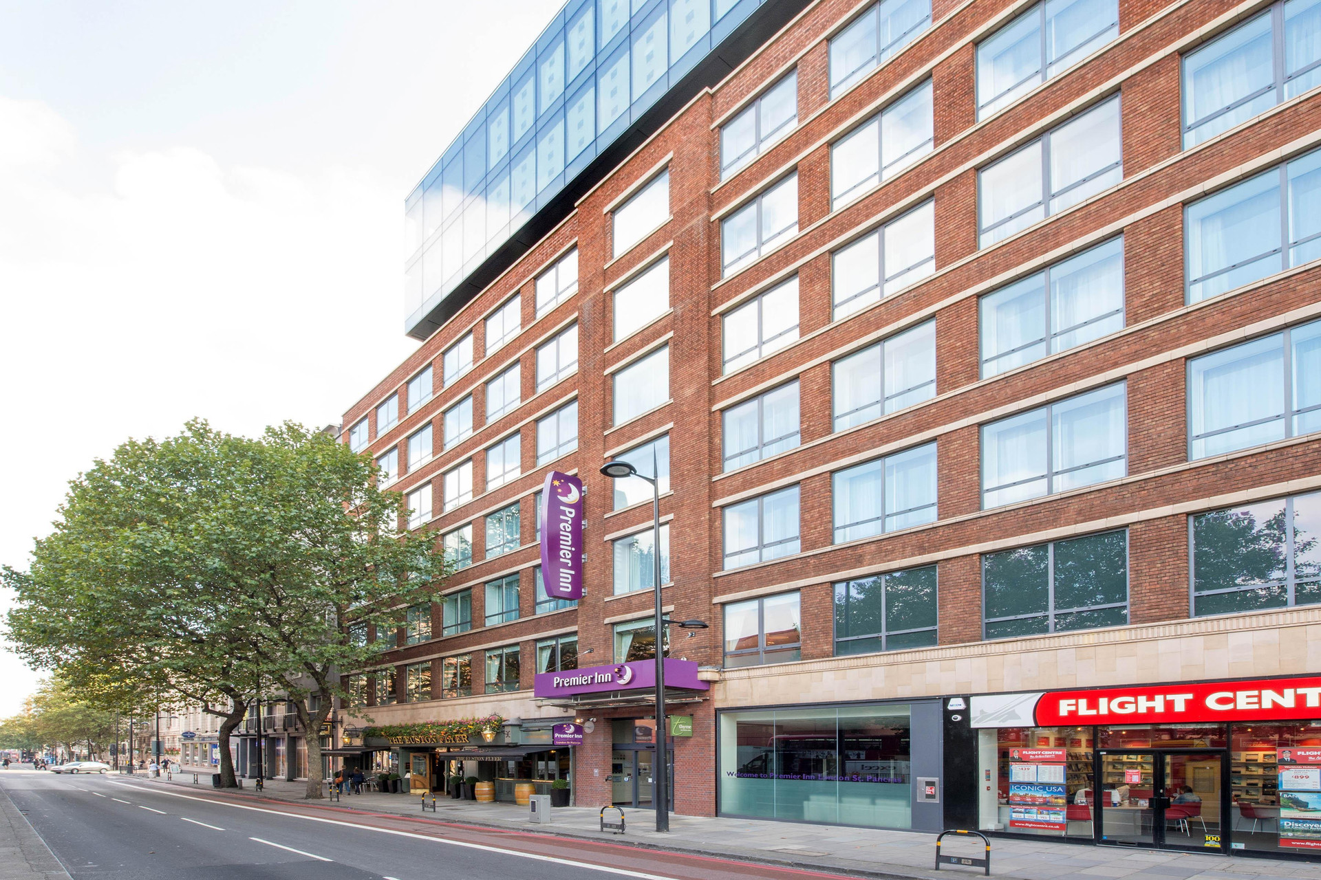 Vista Exterior Premier Inn London St Pancras