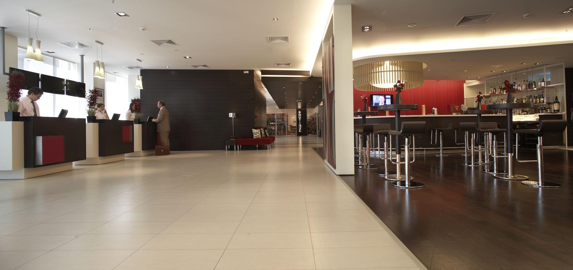 Vista Lobby Novotel Athenes