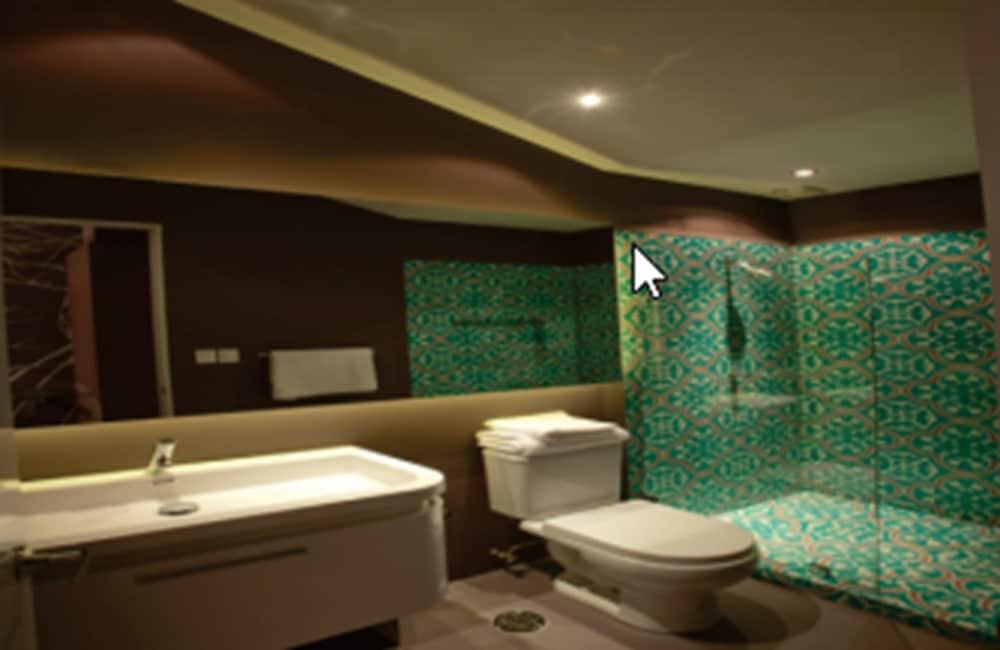 Baño Suites Centro Histórico México