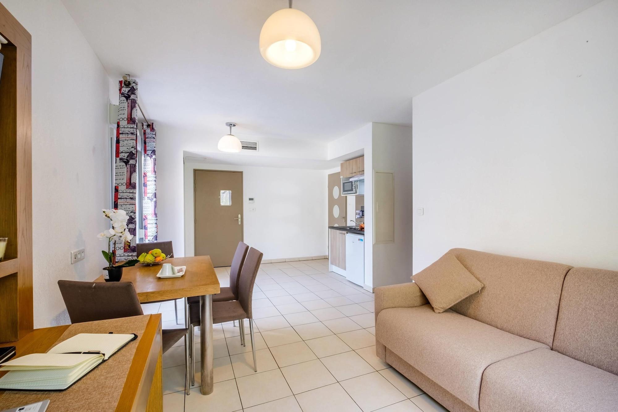 Habitación Comfort Aparthotel Antibes Le Maestria