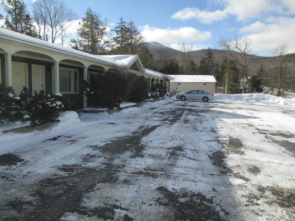 Killington Motel by null