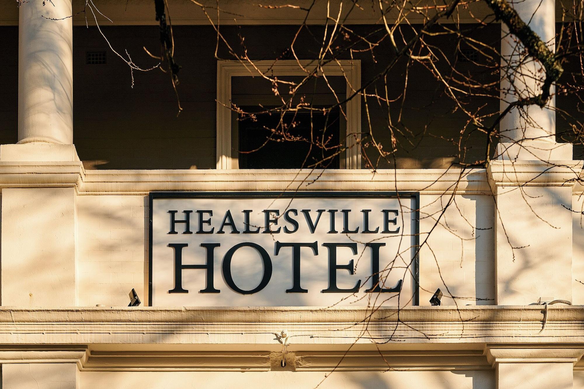 Vista Exterior Healesville Hotel