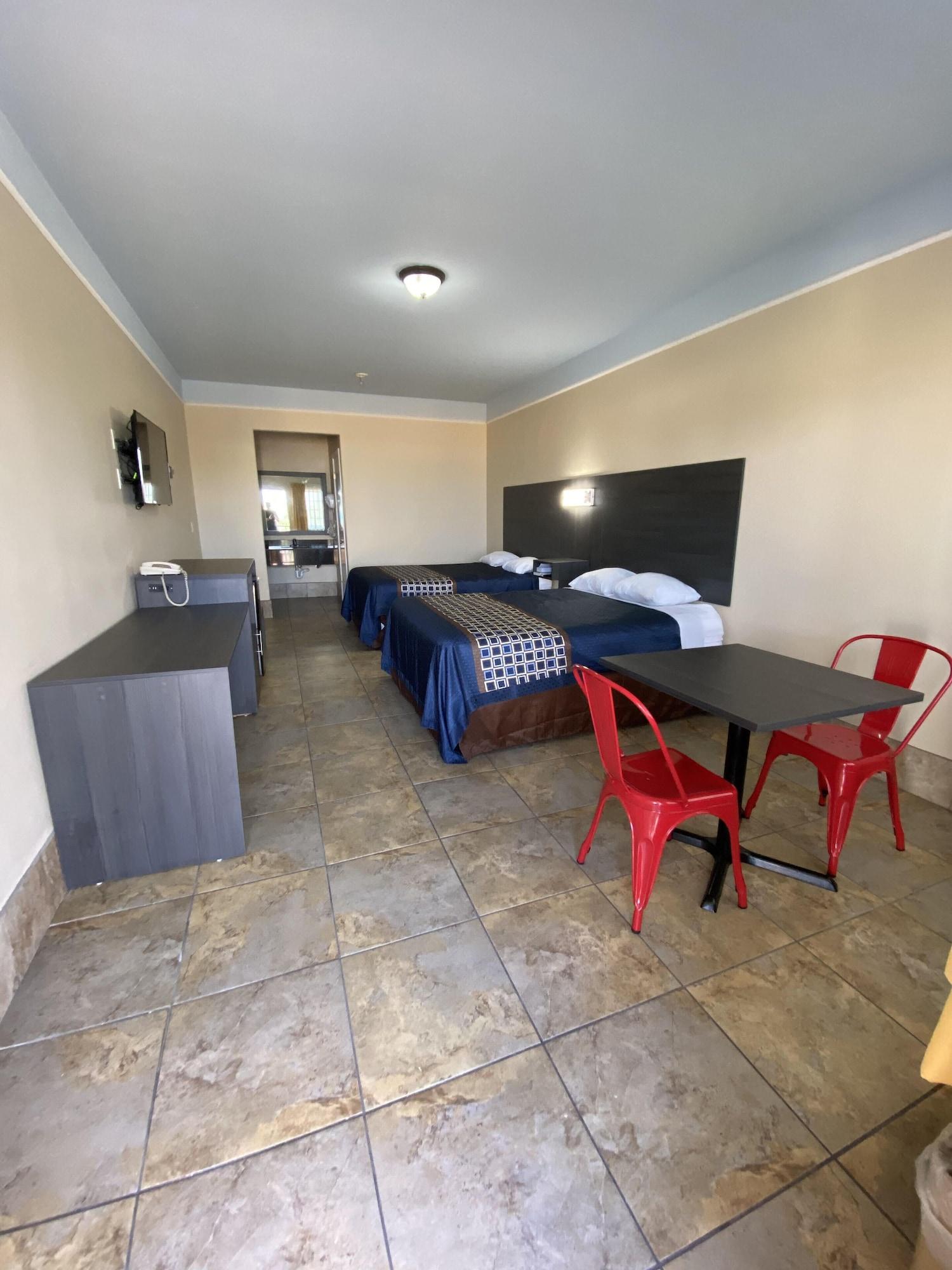 Varios Texas Inn and Suites McAllen at La Plaza Mall and Airport