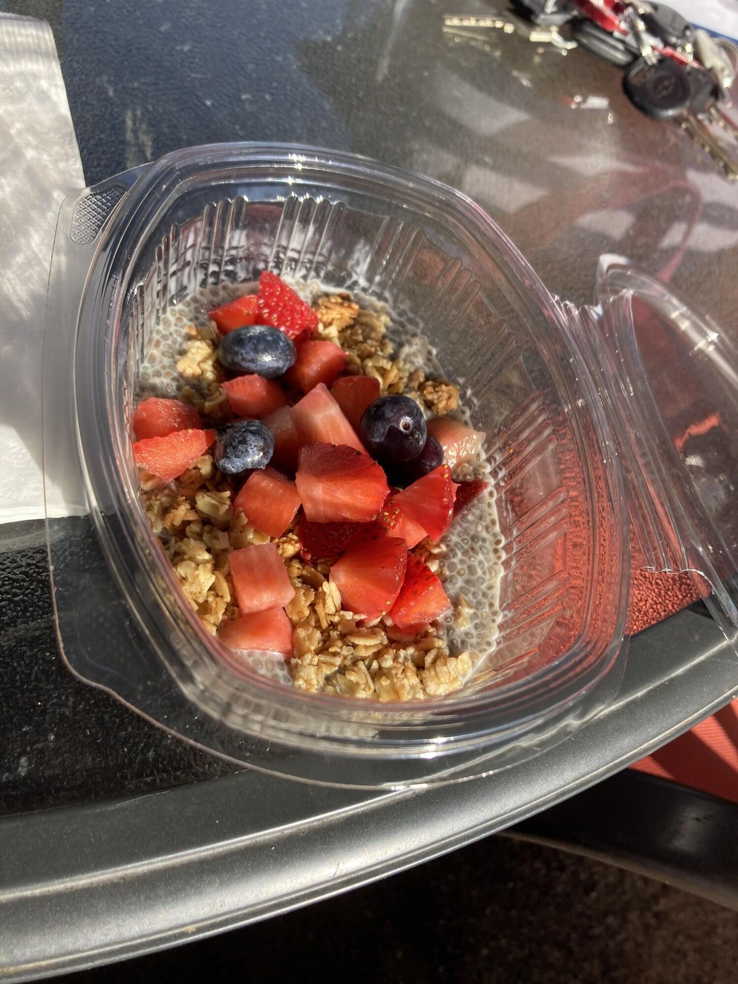 Restaurant EdgeCliff Inn