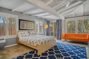 Alquiler Vacacional - ★Chic Rustic & Modern Bungalow Centrally Located★