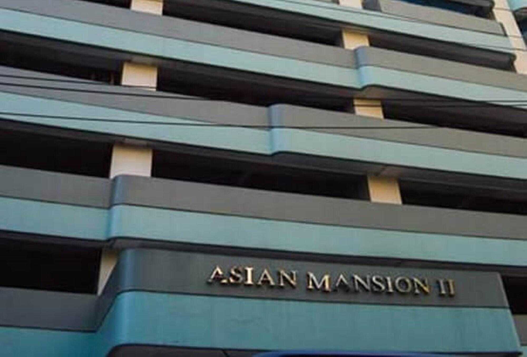 Vista Exterior Asian Mansion Il