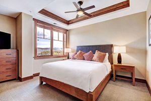 Alquiler Vacacional - Luxury One Bedroom  At Base Of Peak 8! Condo by RedAwning