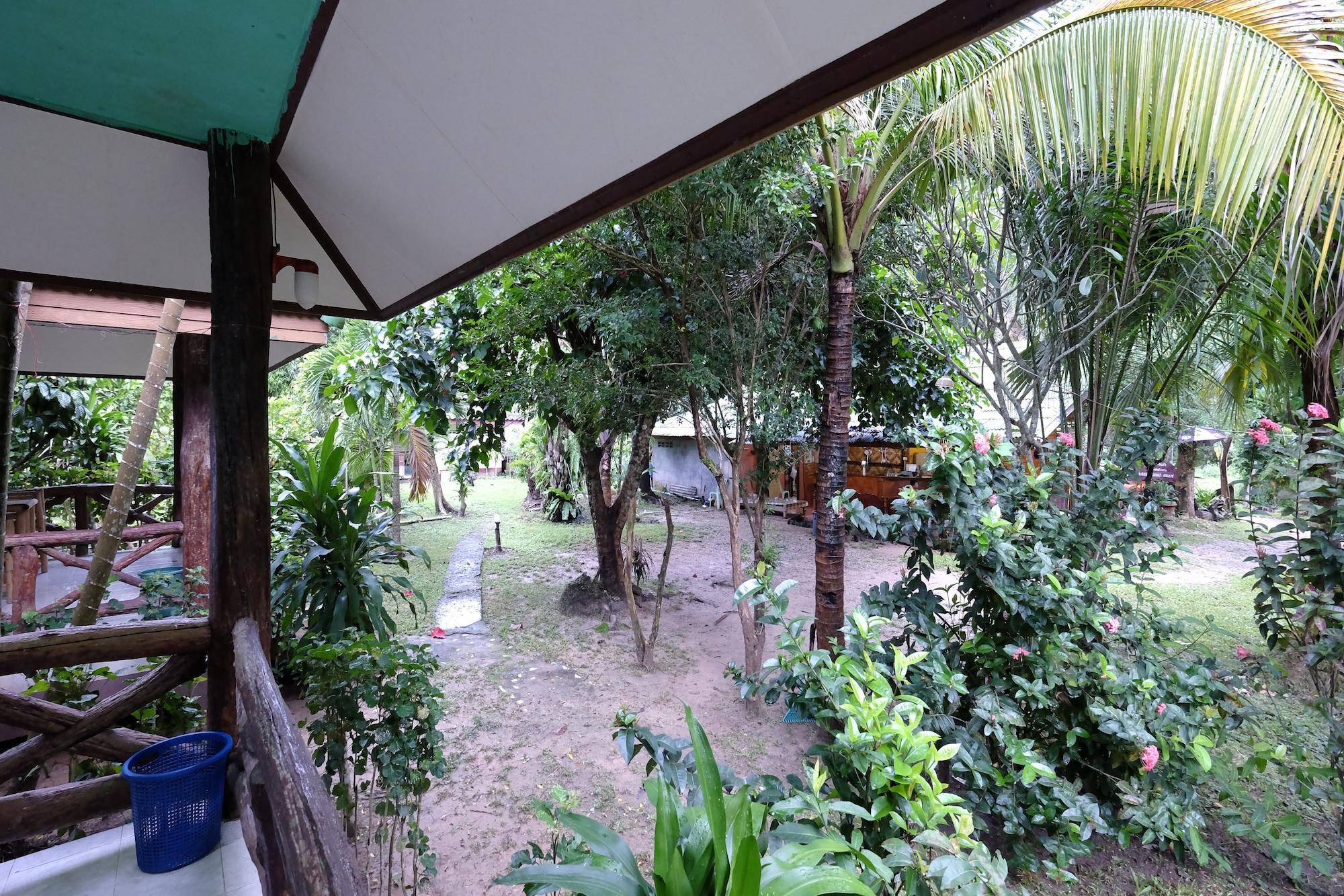 Equipamiento de Habitación Aonang Friendly Bungalow