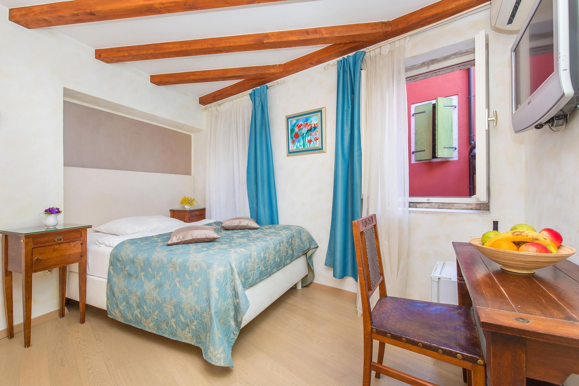 Set de Habitación Hotel Villa Valdibora