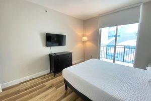 Alquiler Vacacional - The Javiera Beach Condo! 3BR/2BA in Sunny Isles Beach