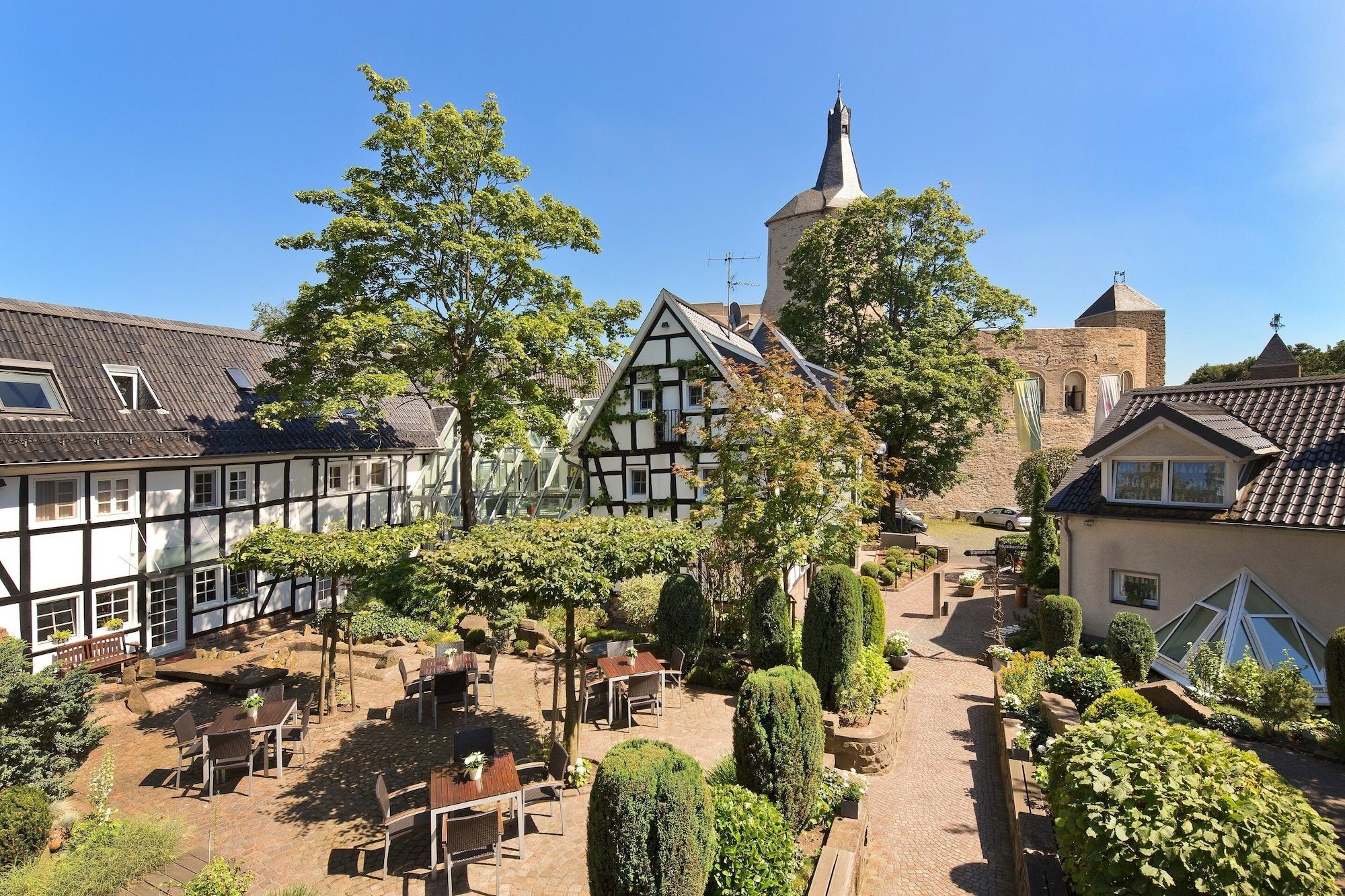 Varios Malerwinkel Hotel