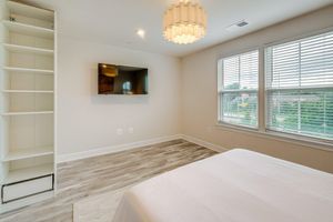 Alquiler Vacacional - 3-bedroom modern retreat  in Largo close to shopping, restaurants and DC