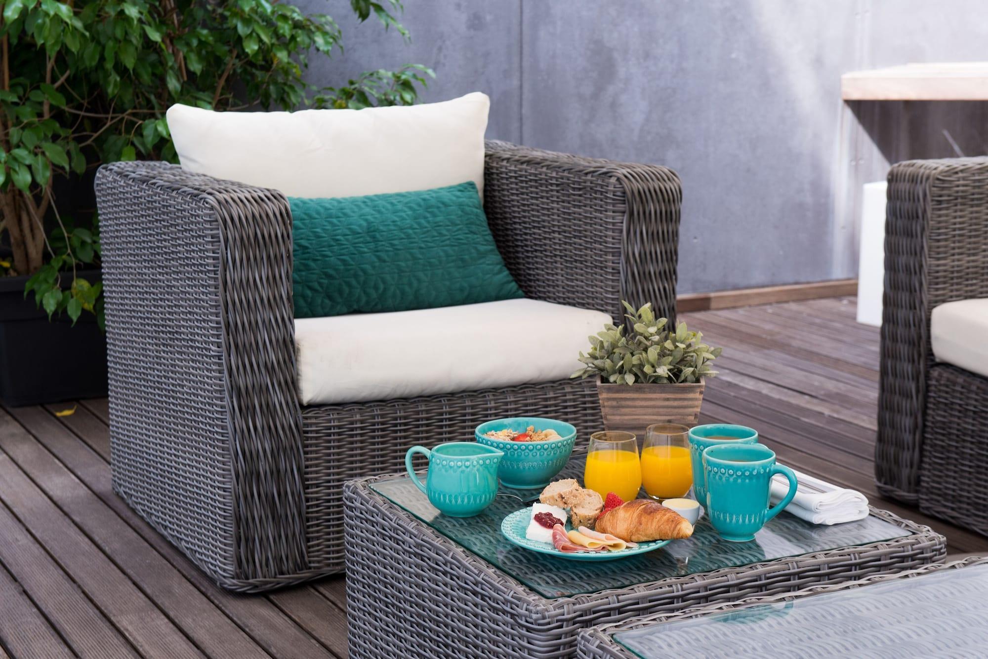 Varios Bica FLH Suites