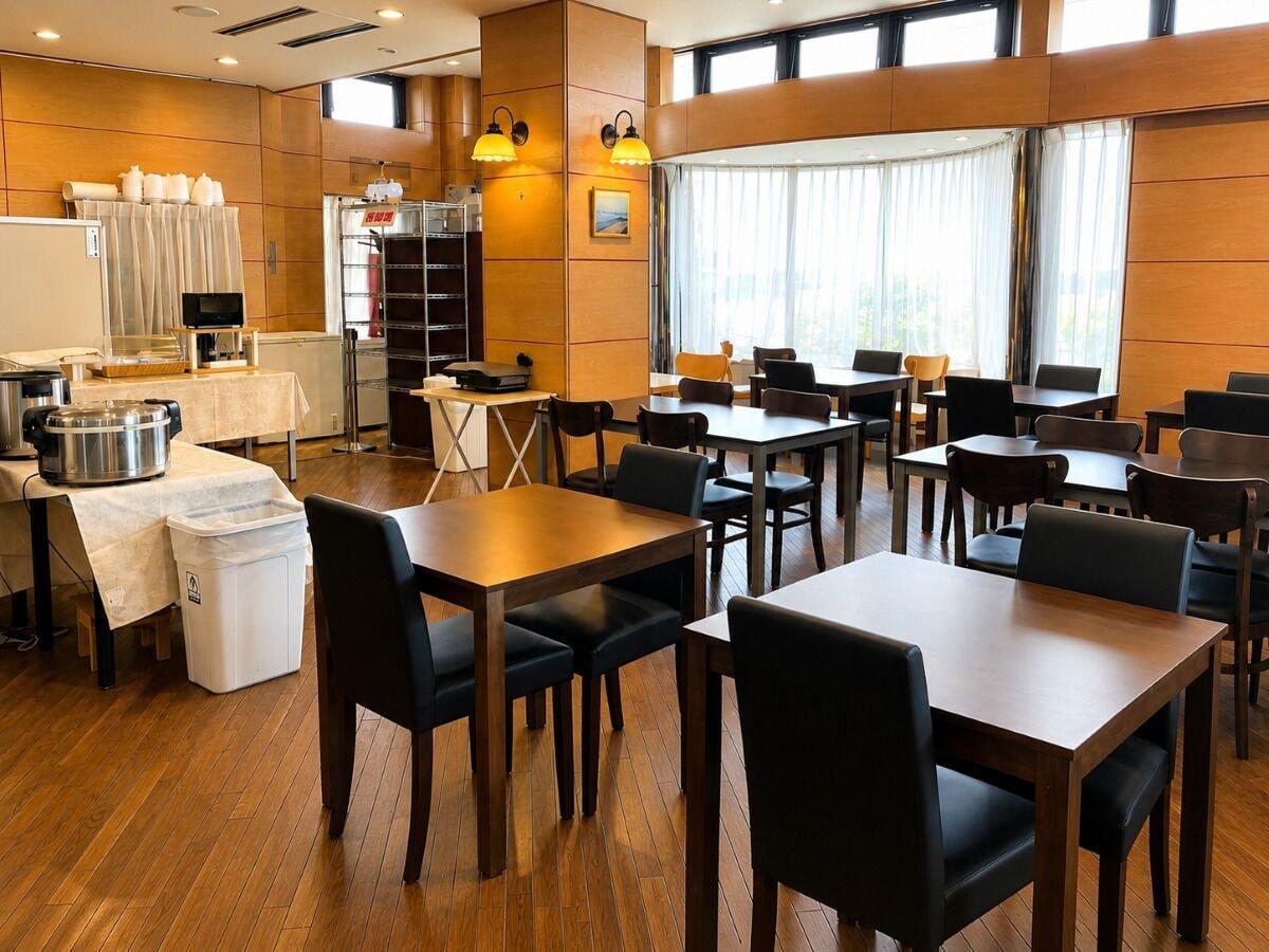 Restaurant Center Hotel Mihara