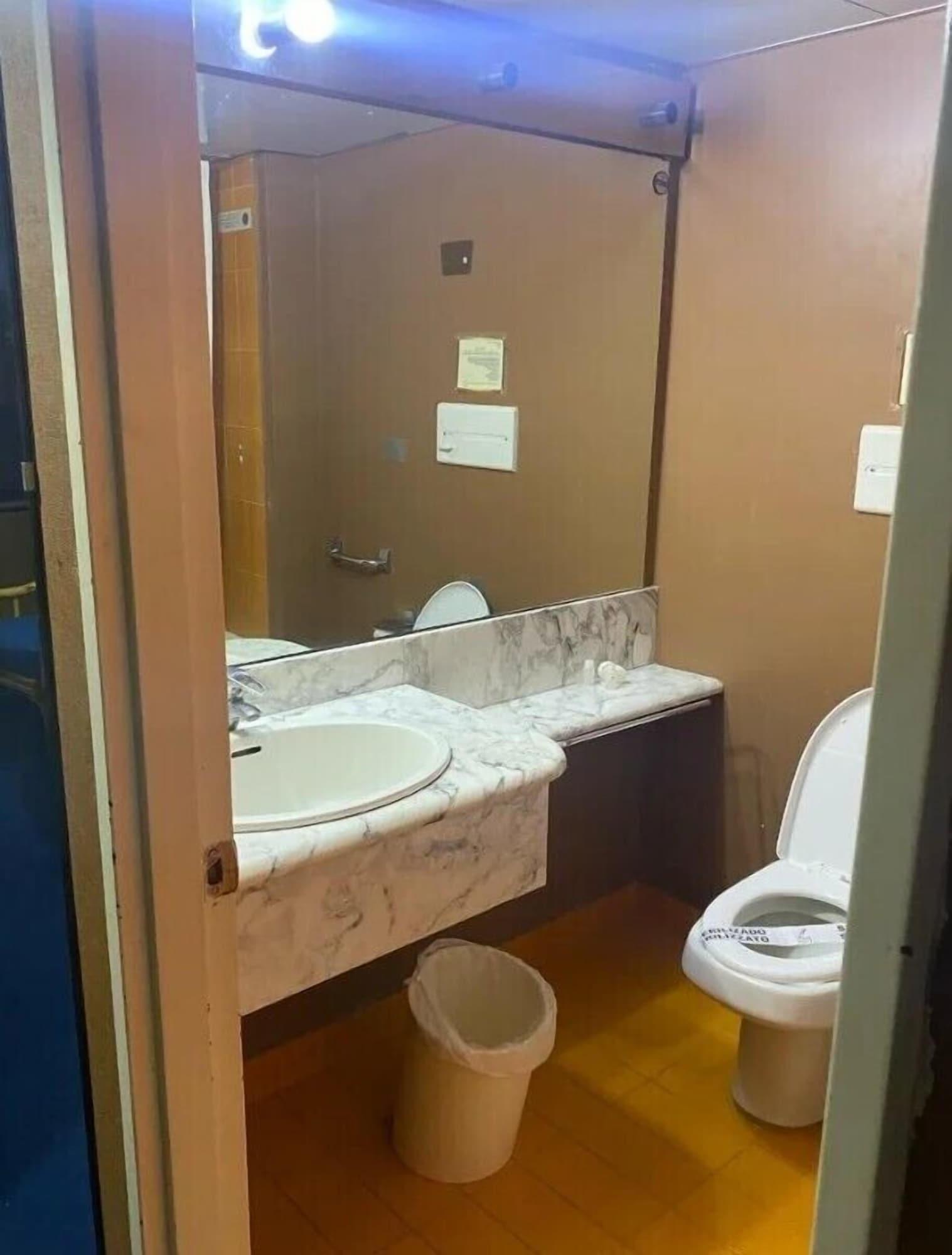 Equipamiento de Habitación Hotel President