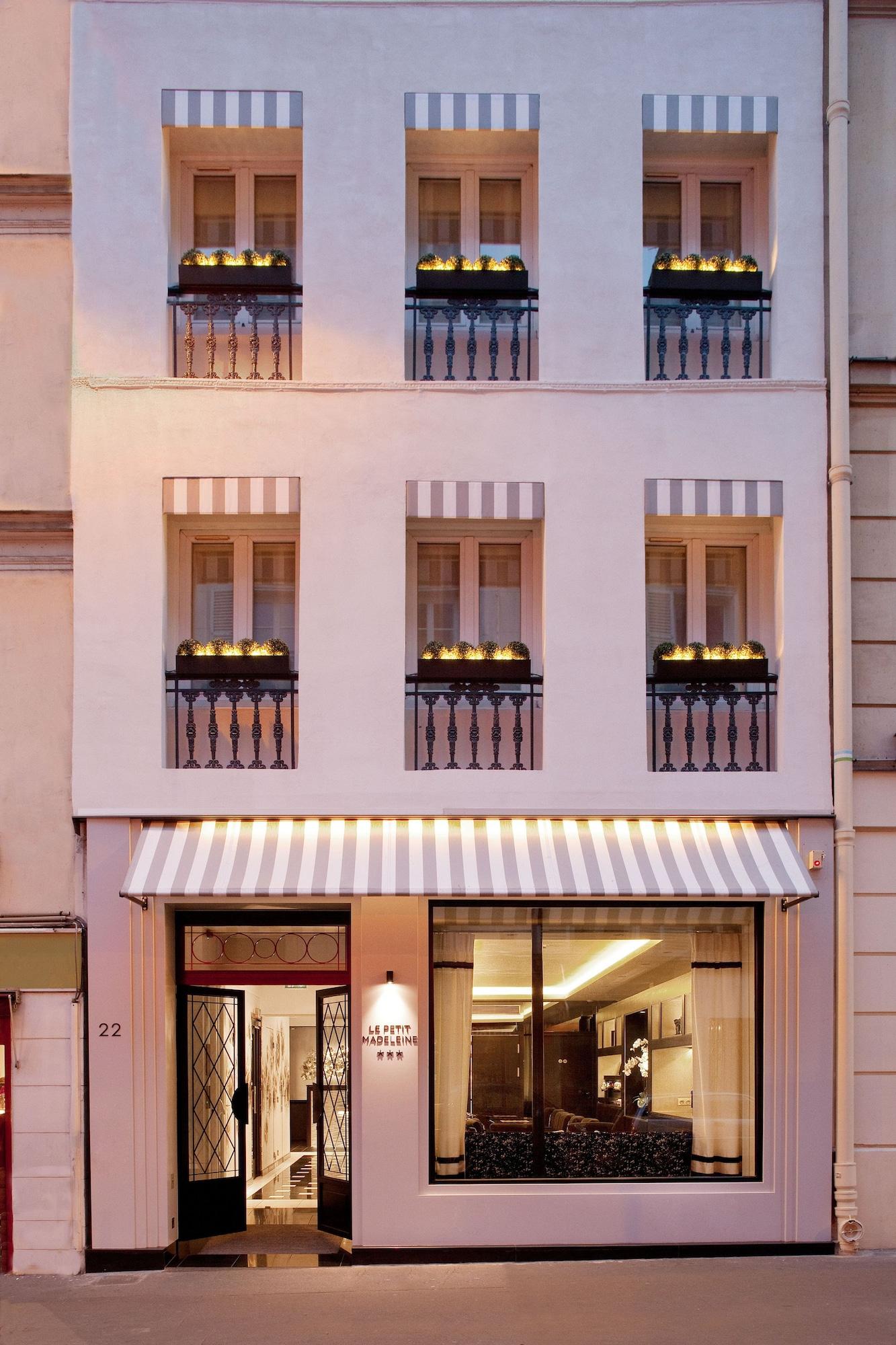 Vista Exterior Le Petit Madeleine Hôtel