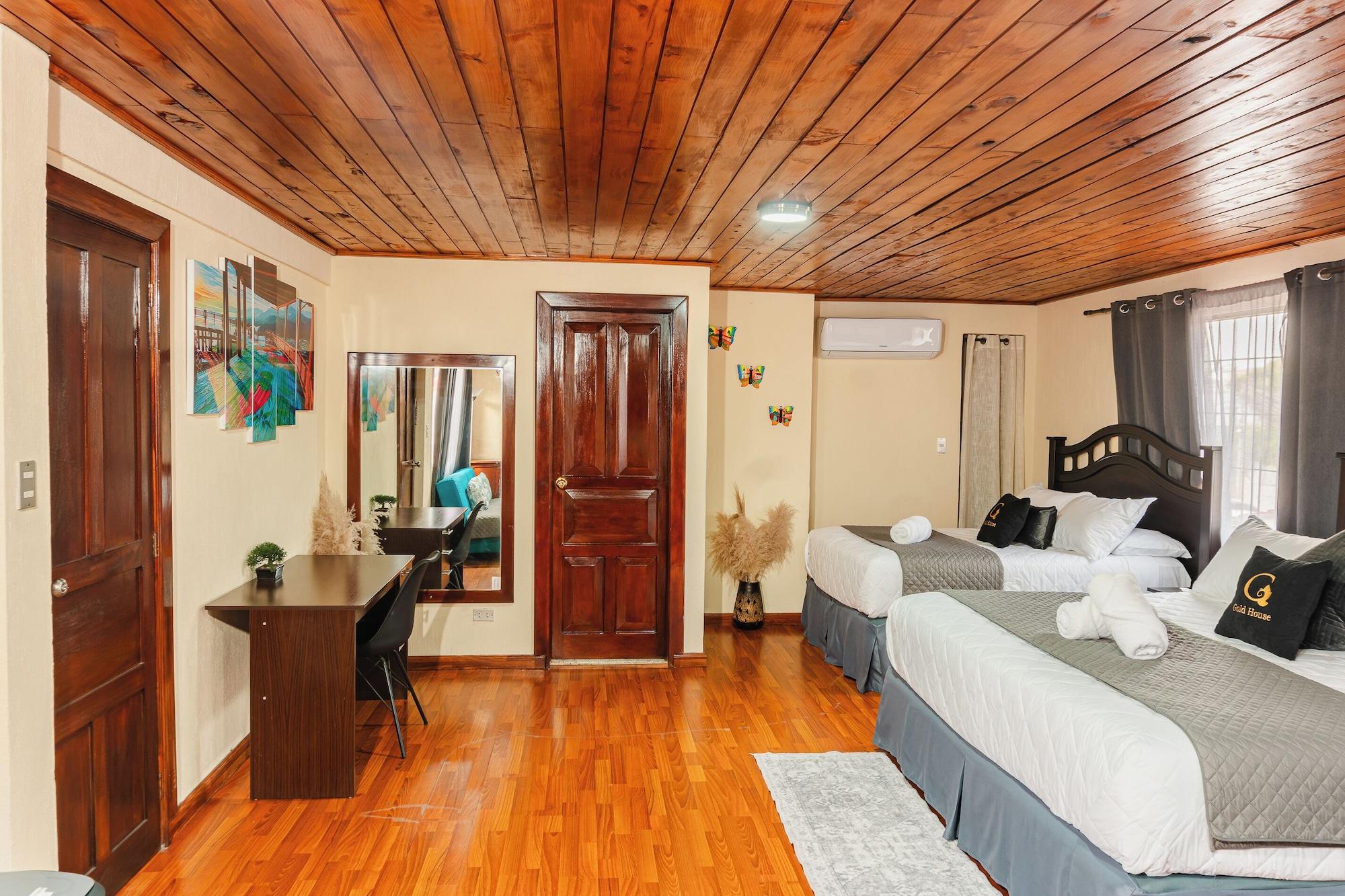 Habitación Gold House