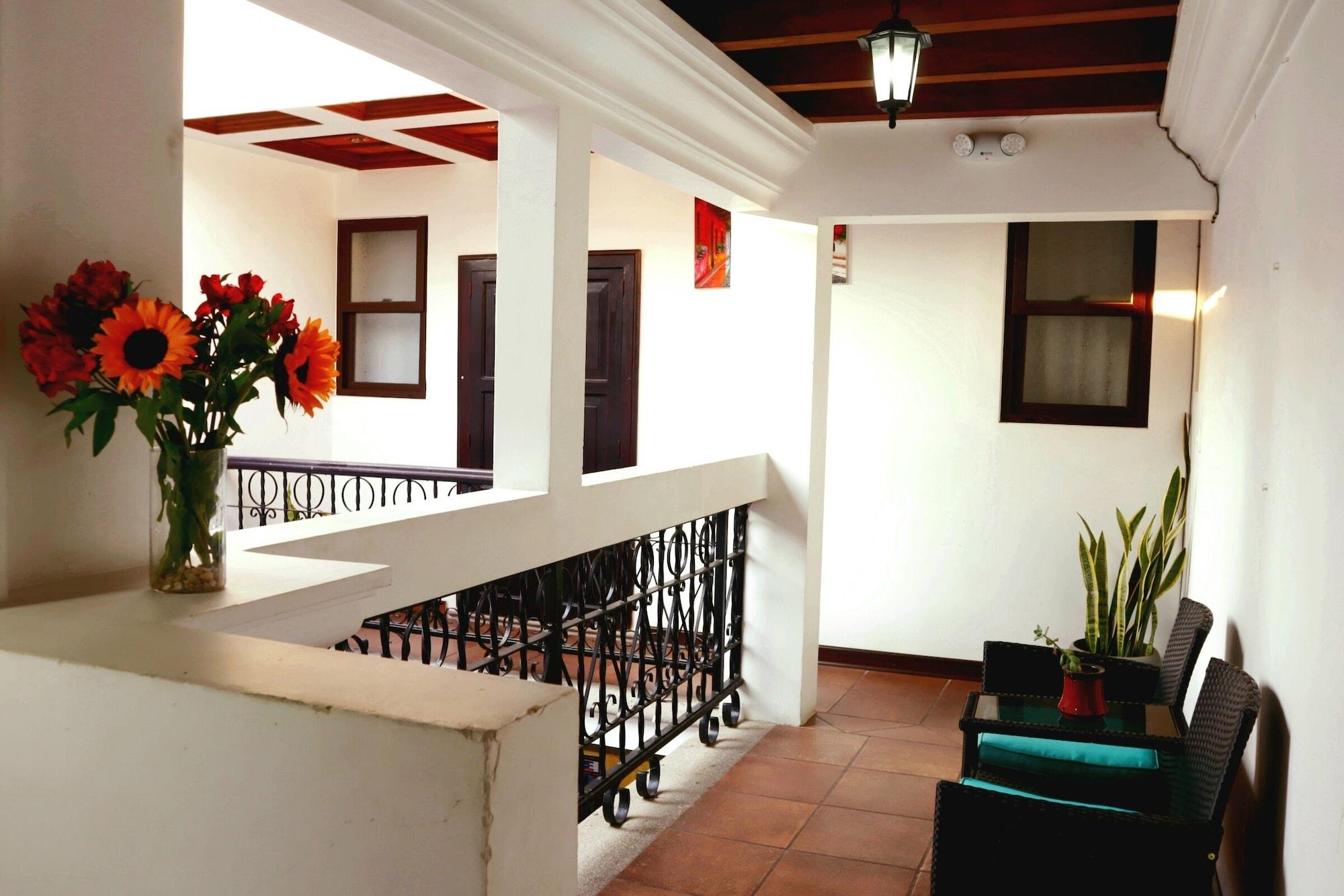 Vista Exterior Hotel Posada El Arcangel