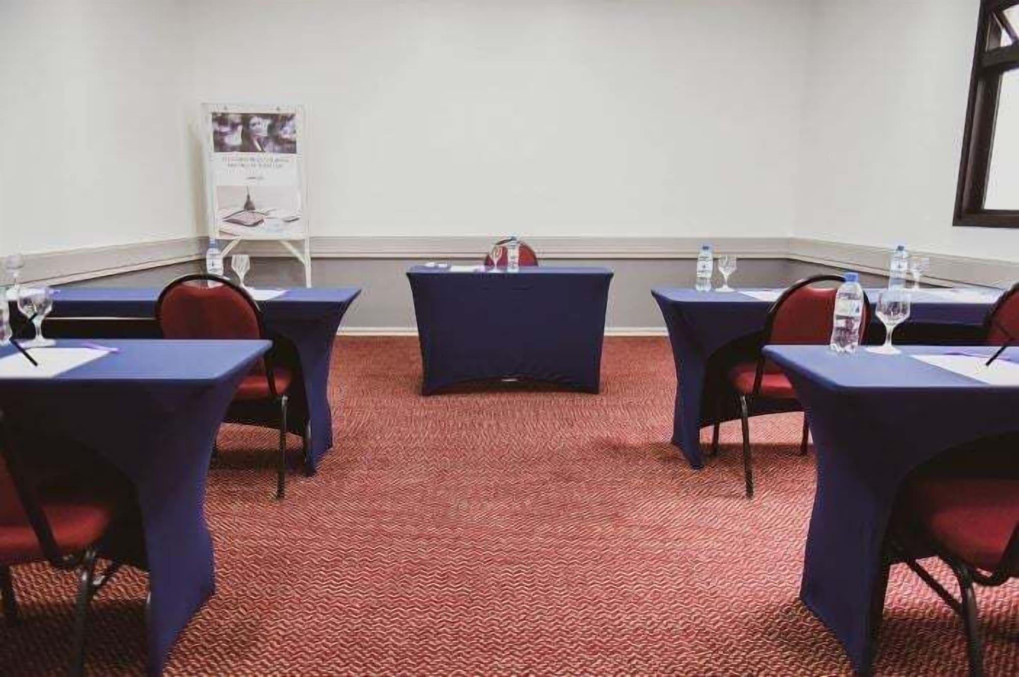 Sala de Reuniones Intercity Curitiba 7 de Setembro