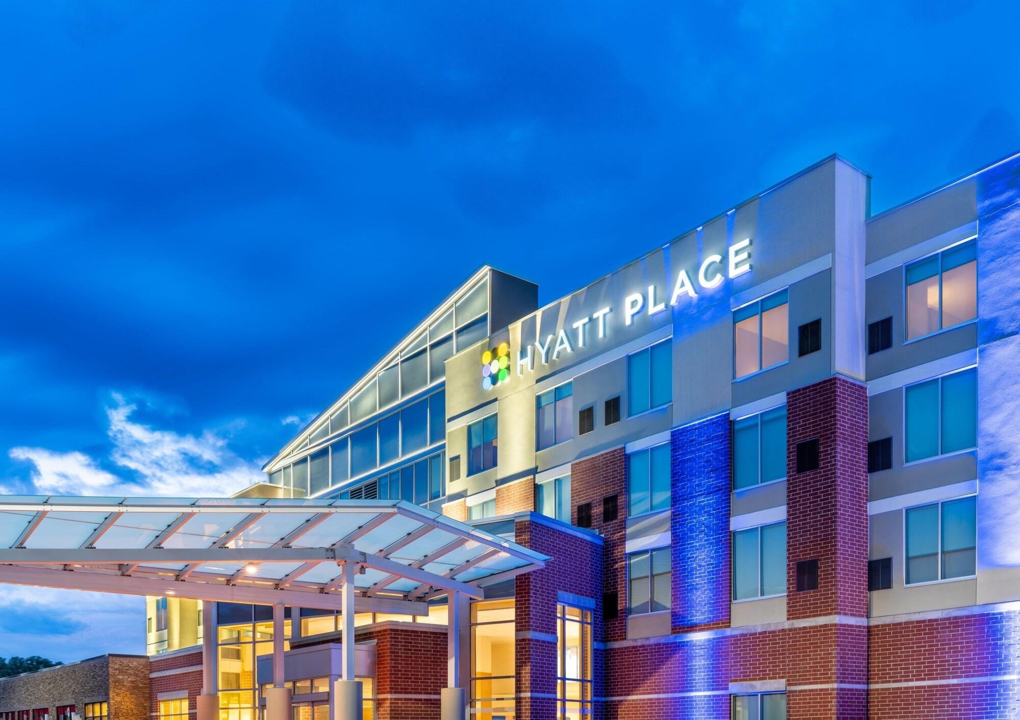 Vista Exterior Hyatt Place at The Hollywood Casino / Pittsburgh - South